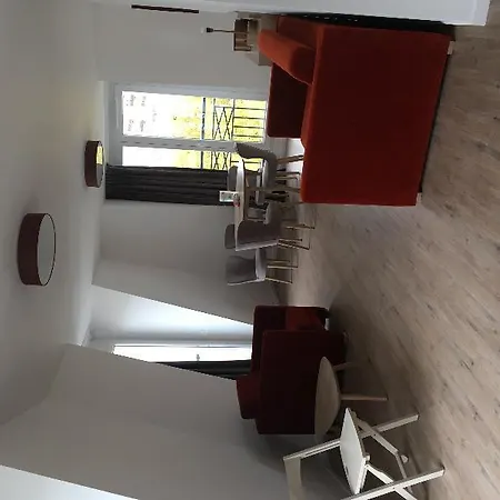 Residhome La Defense Aparthotel