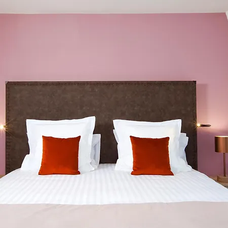 Aparthotel Residhome La Defense 4*