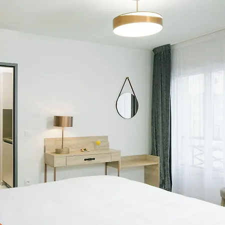 Aparthotel Residhome La Defense Puteaux