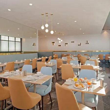 Residhome La Defense 4*
